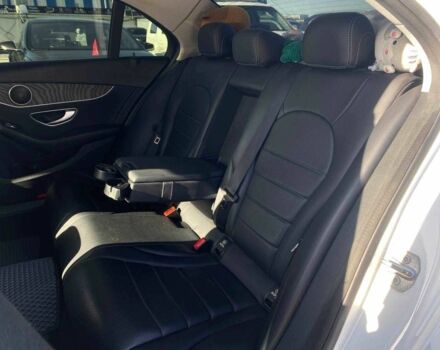 Белый Мерседес Ц-Класс, объемом двигателя 2 л и пробегом 145 тыс. км за 19990 $, фото 17 на Automoto.ua