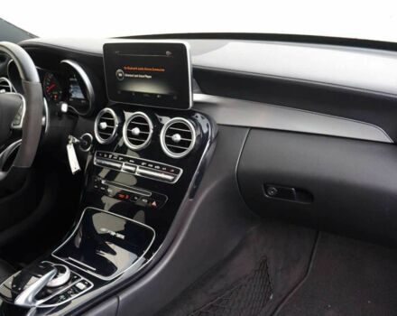 Білий Мерседес Ц-Клас, об'ємом двигуна 4 л та пробігом 70 тис. км за 19900 $, фото 8 на Automoto.ua