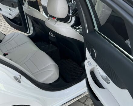 Белый Мерседес Ц-Класс, объемом двигателя 2 л и пробегом 69 тыс. км за 24900 $, фото 11 на Automoto.ua