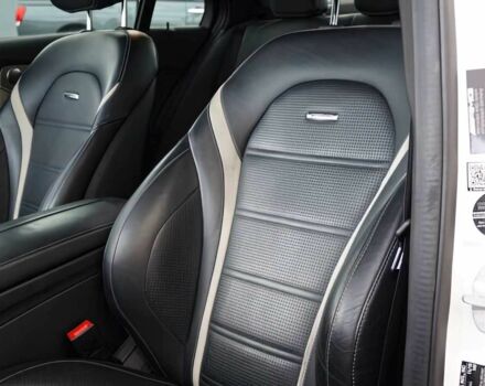 Білий Мерседес Ц-Клас, об'ємом двигуна 4 л та пробігом 70 тис. км за 19900 $, фото 11 на Automoto.ua