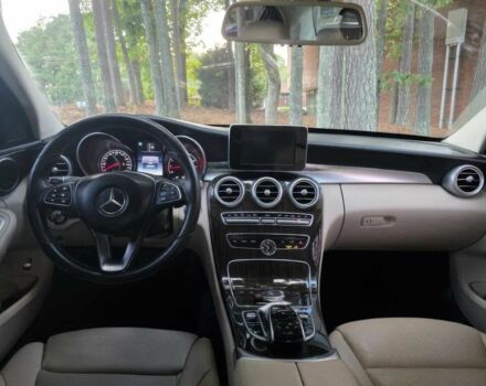 Білий Мерседес Ц-Клас, об'ємом двигуна 2 л та пробігом 73 тис. км за 9000 $, фото 8 на Automoto.ua