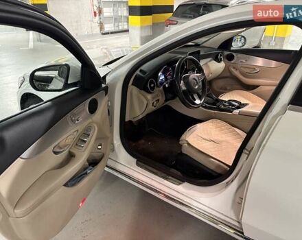 Белый Мерседес Ц-Класс, объемом двигателя 1.99 л и пробегом 153 тыс. км за 20000 $, фото 9 на Automoto.ua