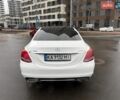 Белый Мерседес Ц-Класс, объемом двигателя 1.99 л и пробегом 159 тыс. км за 15300 $, фото 5 на Automoto.ua