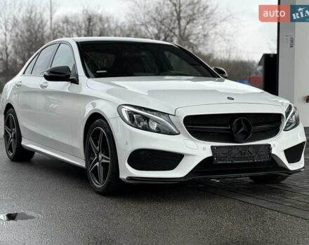 Белый Мерседес Ц-Класс, объемом двигателя 2 л и пробегом 130 тыс. км за 22000 $, фото 12 на Automoto.ua