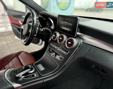 Белый Мерседес Ц-Класс, объемом двигателя 2 л и пробегом 130 тыс. км за 22000 $, фото 30 на Automoto.ua
