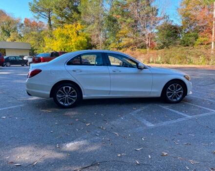 Білий Мерседес Ц-Клас, об'ємом двигуна 2 л та пробігом 74 тис. км за 15000 $, фото 3 на Automoto.ua