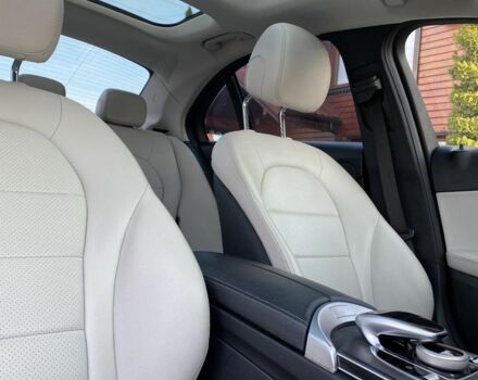 Белый Мерседес Ц-Класс, объемом двигателя 2 л и пробегом 69 тыс. км за 24900 $, фото 6 на Automoto.ua