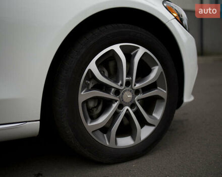 Белый Мерседес Ц-Класс, объемом двигателя 2 л и пробегом 166 тыс. км за 19000 $, фото 57 на Automoto.ua