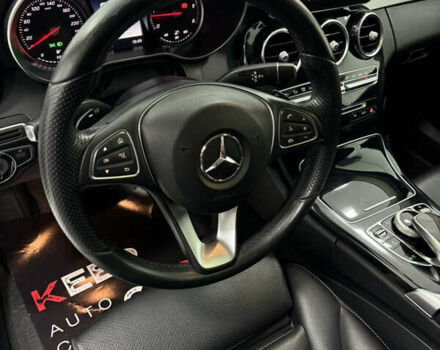 Белый Мерседес Ц-Класс, объемом двигателя 2.14 л и пробегом 144 тыс. км за 27000 $, фото 9 на Automoto.ua