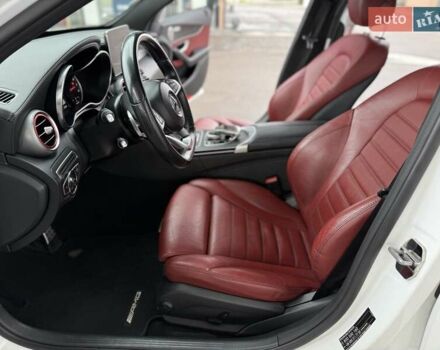 Белый Мерседес Ц-Класс, объемом двигателя 2 л и пробегом 130 тыс. км за 22000 $, фото 20 на Automoto.ua