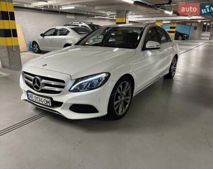 Белый Мерседес Ц-Класс, объемом двигателя 1.99 л и пробегом 153 тыс. км за 20000 $, фото 1 на Automoto.ua