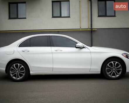 Белый Мерседес Ц-Класс, объемом двигателя 2 л и пробегом 166 тыс. км за 19000 $, фото 62 на Automoto.ua