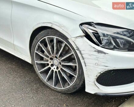 Білий Мерседес Ц-Клас, об'ємом двигуна 2 л та пробігом 138 тис. км за 16998 $, фото 7 на Automoto.ua