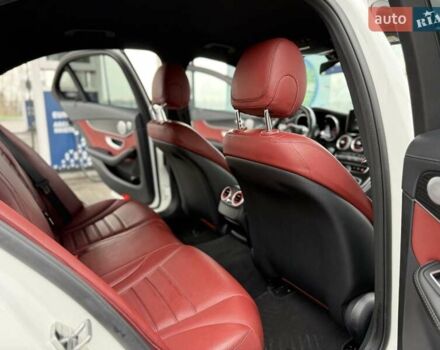 Белый Мерседес Ц-Класс, объемом двигателя 2 л и пробегом 130 тыс. км за 22000 $, фото 32 на Automoto.ua