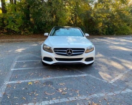 Білий Мерседес Ц-Клас, об'ємом двигуна 2 л та пробігом 74 тис. км за 15000 $, фото 1 на Automoto.ua