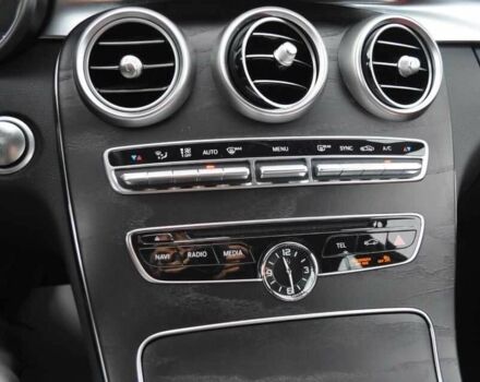 Білий Мерседес Ц-Клас, об'ємом двигуна 3 л та пробігом 90 тис. км за 7600 $, фото 15 на Automoto.ua