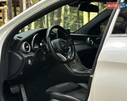 Мерседес Ц-Класс 2016 в Дрогобыче на Automoto.ua Белый Мерседес Ц-Класс, объемом двигателя 3 л и пробегом 184 тыс. км за 22000 $, фото 82 на Automoto.ua