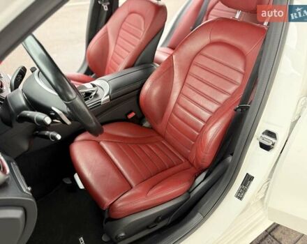 Белый Мерседес Ц-Класс, объемом двигателя 2 л и пробегом 130 тыс. км за 22000 $, фото 17 на Automoto.ua