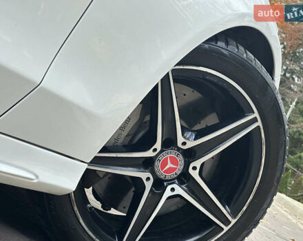 Мерседес Ц-Класс 2016 в Дрогобыче на Automoto.ua Белый Мерседес Ц-Класс, объемом двигателя 3 л и пробегом 184 тыс. км за 22000 $, фото 73 на Automoto.ua