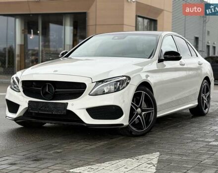 Белый Мерседес Ц-Класс, объемом двигателя 2 л и пробегом 130 тыс. км за 22000 $, фото 1 на Automoto.ua