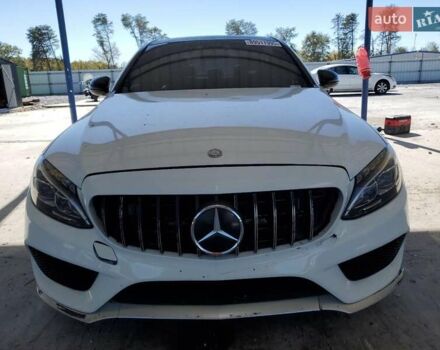 Білий Мерседес Ц-Клас, об'ємом двигуна 3 л та пробігом 105 тис. км за 5000 $, фото 4 на Automoto.ua