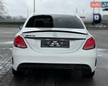 Белый Мерседес Ц-Класс, объемом двигателя 2 л и пробегом 130 тыс. км за 22000 $, фото 11 на Automoto.ua