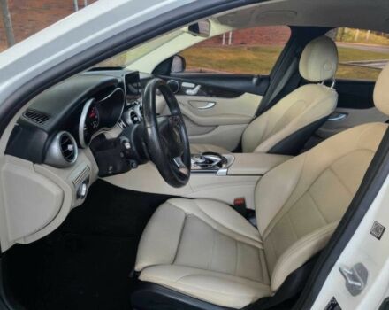 Білий Мерседес Ц-Клас, об'ємом двигуна 2 л та пробігом 73 тис. км за 9000 $, фото 7 на Automoto.ua