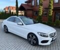 Белый Мерседес Ц-Класс, объемом двигателя 2 л и пробегом 82 тыс. км за 22500 $, фото 1 на Automoto.ua