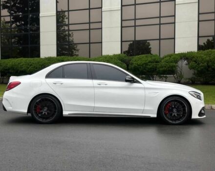 Белый Мерседес Ц-Класс, объемом двигателя 4 л и пробегом 68 тыс. км за 19900 $, фото 7 на Automoto.ua