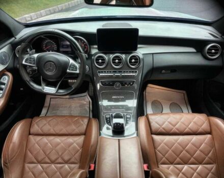 Белый Мерседес Ц-Класс, объемом двигателя 4 л и пробегом 68 тыс. км за 19900 $, фото 11 на Automoto.ua