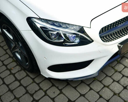 Белый Мерседес Ц-Класс, объемом двигателя 2 л и пробегом 97 тыс. км за 23900 $, фото 3 на Automoto.ua