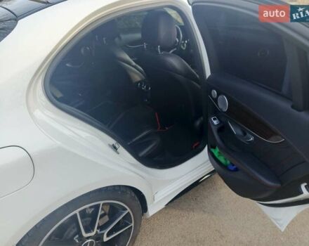 Белый Мерседес Ц-Класс, объемом двигателя 3 л и пробегом 169 тыс. км за 32995 $, фото 19 на Automoto.ua