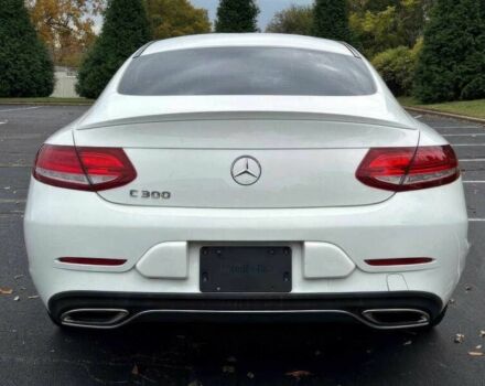 Белый Мерседес Ц-Класс, объемом двигателя 2 л и пробегом 64 тыс. км за 14800 $, фото 6 на Automoto.ua