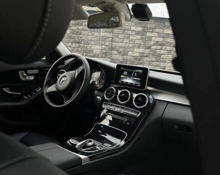 Белый Мерседес Ц-Класс, объемом двигателя 1.6 л и пробегом 85 тыс. км за 24500 $, фото 5 на Automoto.ua