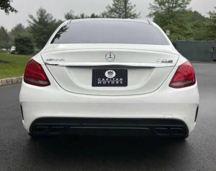 Белый Мерседес Ц-Класс, объемом двигателя 4 л и пробегом 68 тыс. км за 19900 $, фото 5 на Automoto.ua