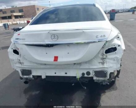 Белый Мерседес Ц-Класс, объемом двигателя 3 л и пробегом 108 тыс. км за 11000 $, фото 5 на Automoto.ua