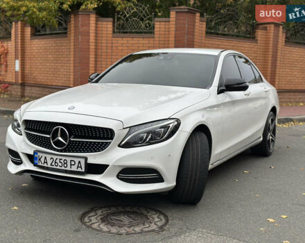 Білий Мерседес Ц-Клас, об'ємом двигуна 2.14 л та пробігом 53 тис. км за 23900 $, фото 2 на Automoto.ua