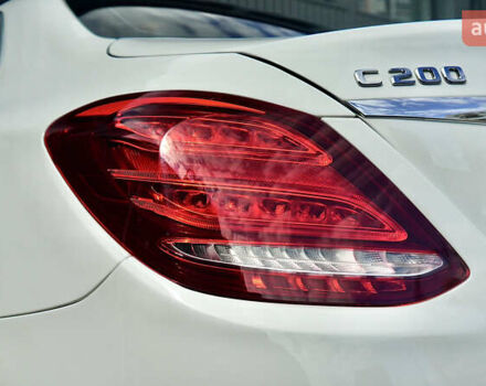 Белый Мерседес Ц-Класс, объемом двигателя 2 л и пробегом 97 тыс. км за 23900 $, фото 15 на Automoto.ua