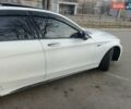 Белый Мерседес Ц-Класс, объемом двигателя 3 л и пробегом 169 тыс. км за 32995 $, фото 8 на Automoto.ua