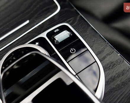 Белый Мерседес Ц-Класс, объемом двигателя 2 л и пробегом 97 тыс. км за 23900 $, фото 43 на Automoto.ua