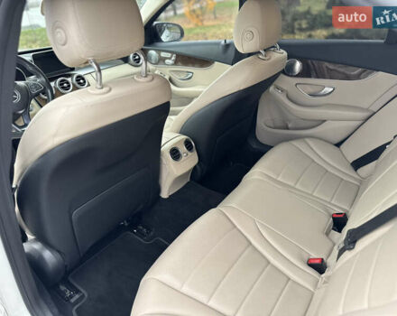 Белый Мерседес Ц-Класс, объемом двигателя 1.99 л и пробегом 95 тыс. км за 20999 $, фото 28 на Automoto.ua