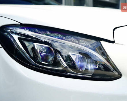 Белый Мерседес Ц-Класс, объемом двигателя 2 л и пробегом 97 тыс. км за 23900 $, фото 4 на Automoto.ua