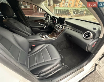 Білий Мерседес Ц-Клас, об'ємом двигуна 2.14 л та пробігом 53 тис. км за 23900 $, фото 7 на Automoto.ua