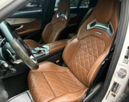 Белый Мерседес Ц-Класс, объемом двигателя 4 л и пробегом 68 тыс. км за 19900 $, фото 9 на Automoto.ua