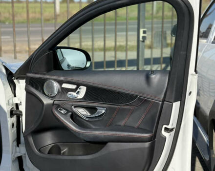 Белый Мерседес Ц-Класс, объемом двигателя 3 л и пробегом 43 тыс. км за 36000 $, фото 17 на Automoto.ua