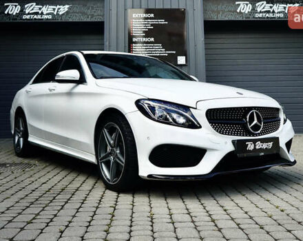 Белый Мерседес Ц-Класс, объемом двигателя 2 л и пробегом 97 тыс. км за 23900 $, фото 2 на Automoto.ua