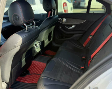 Белый Мерседес Ц-Класс, объемом двигателя 3 л и пробегом 43 тыс. км за 36000 $, фото 21 на Automoto.ua