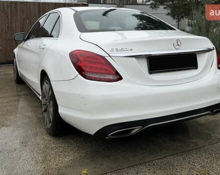 Белый Мерседес Ц-Класс, объемом двигателя 1.99 л и пробегом 147 тыс. км за 24999 $, фото 3 на Automoto.ua