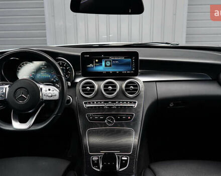 Белый Мерседес Ц-Класс, объемом двигателя 2 л и пробегом 97 тыс. км за 23900 $, фото 29 на Automoto.ua