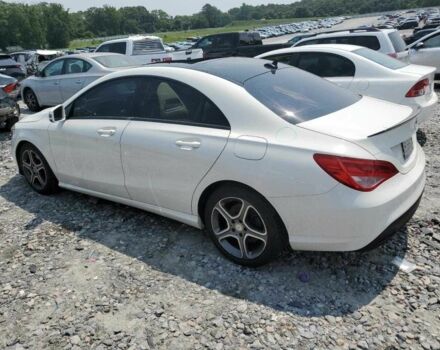 Білий Мерседес Ц-Клас, об'ємом двигуна 2 л та пробігом 90 тис. км за 2500 $, фото 1 на Automoto.ua